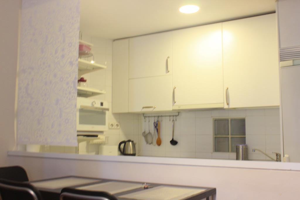 Concepcion Jeronima Apartment Madrid Luaran gambar
