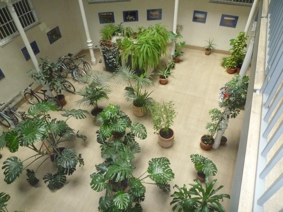 Concepcion Jeronima Apartment Madrid Luaran gambar